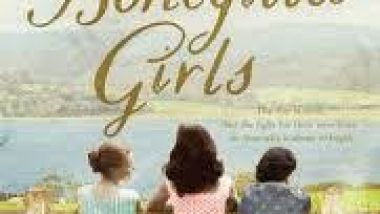 Beauty & Lace Book Review: The Last of the Bonegilla Girls by Victoria Purman